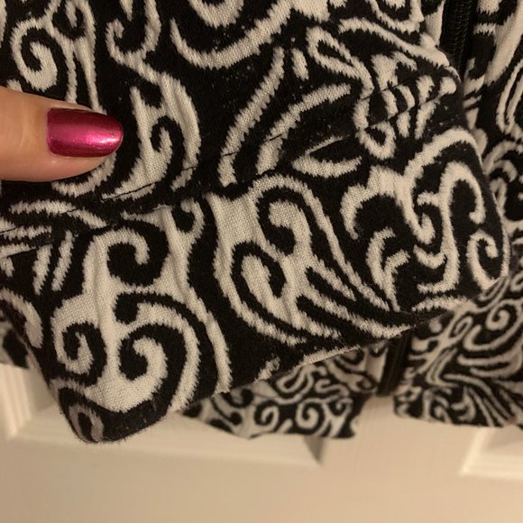 Rafael Sport Women's 1X Long Sleeve Full Zip Black & White Light Jacket - Picture 7 of 9